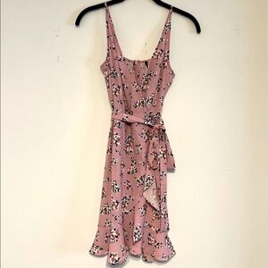 ✨NWT✨ French Connection pink floral v-neck sundress